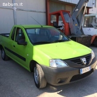 Vendesi autocarro pick-up Dacia